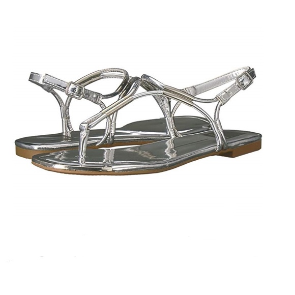 Dolce Vita Shoes - NEW NWT Dolce Vita women sandals silver size 6